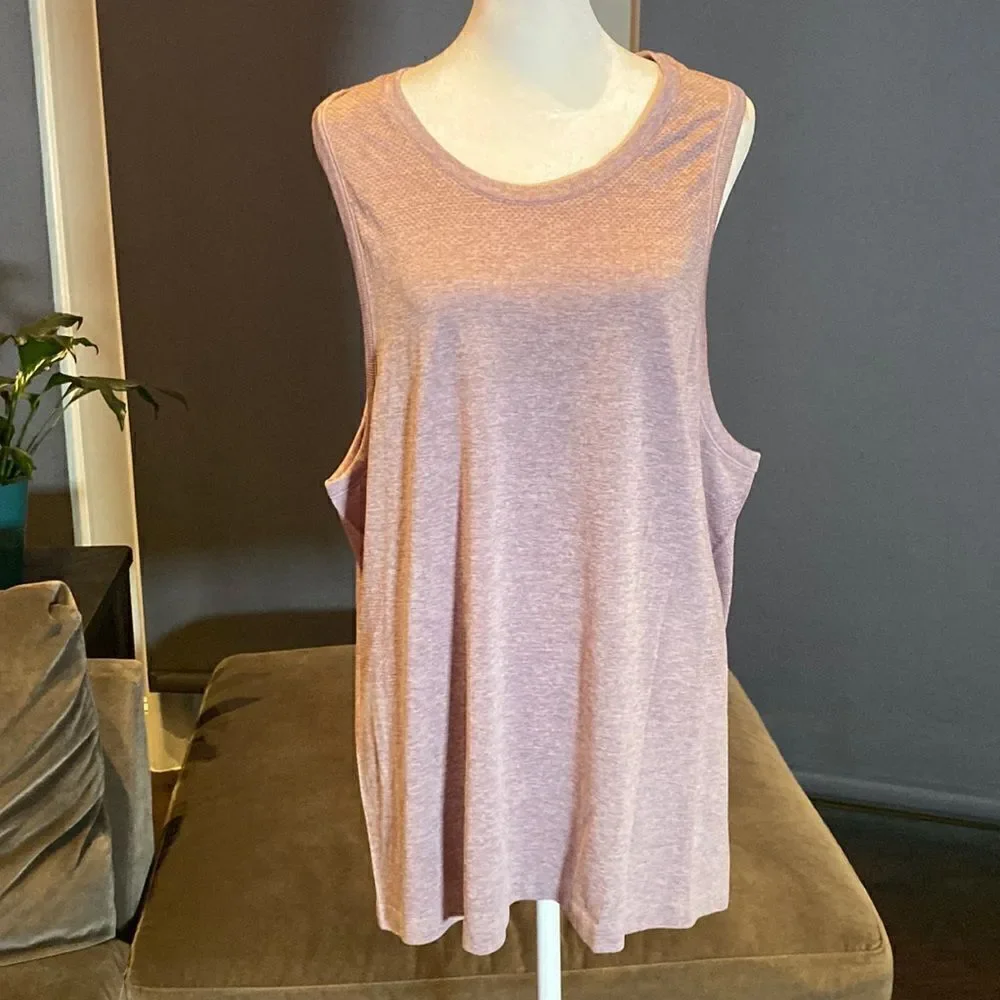 Women’s All In Motion Purple Seamless & Moisture Wicking Tank Top Size L NWT